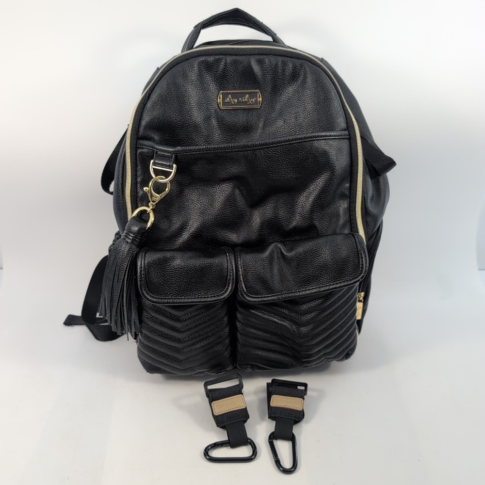 Itzy Ritzy Jetsetter Black Boss Backpack Diaper Bag Changing Pad Large Insulated